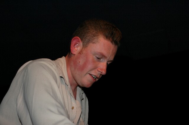 min 2006 11 25 riot 336